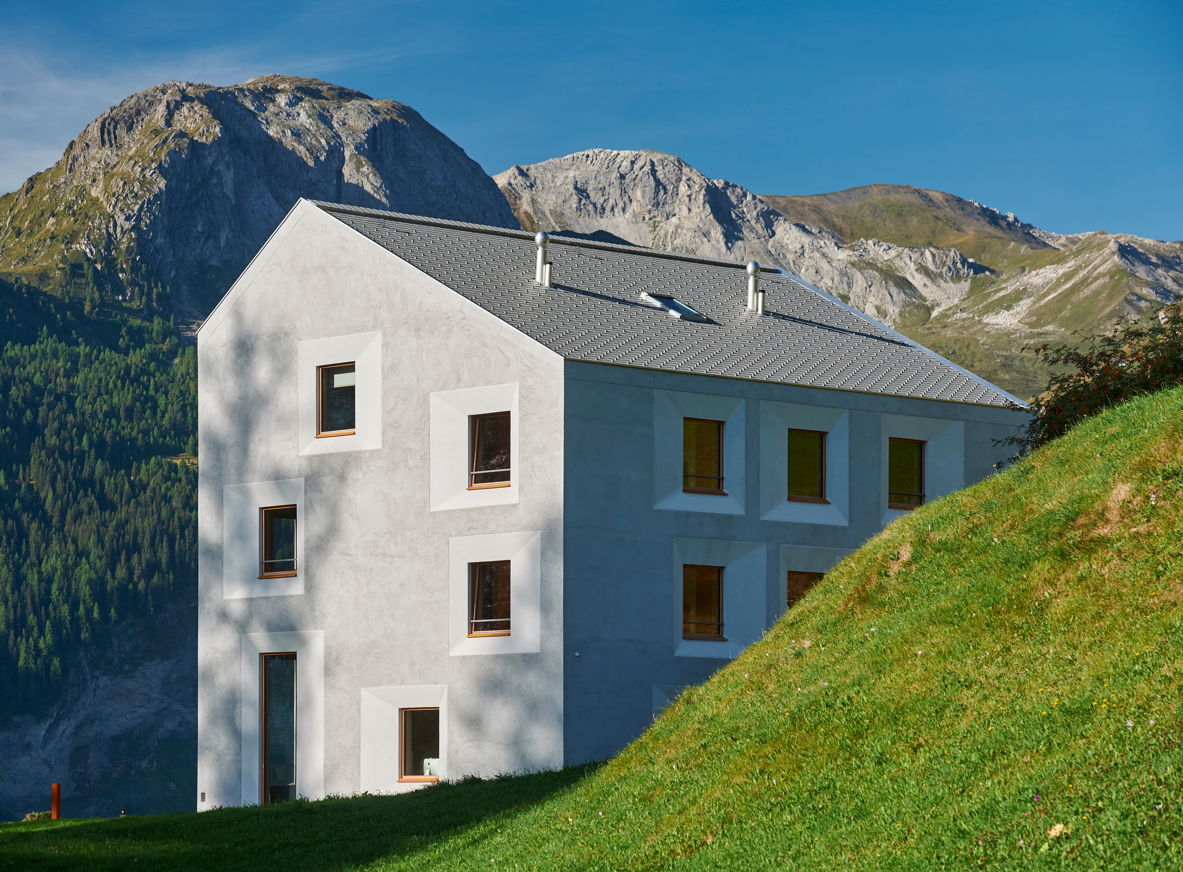 Casa High Life – Berglodge im Naturpark Beverin